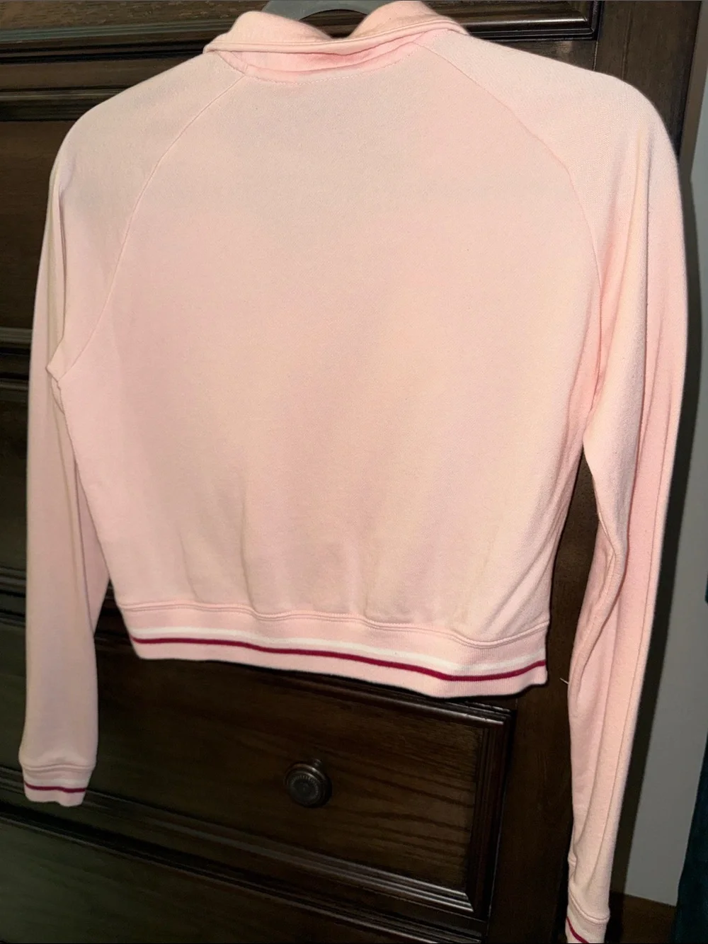 Nike Light Pink and White Quarter-Zip Cropped Pullover